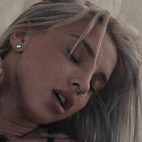 Juju Brais Nøgen