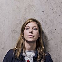 Jule Boewe Nøgen