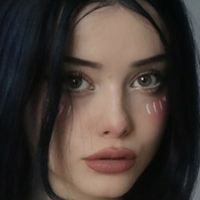 Julia & Lauren Burch Nøgen