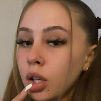 kacyteenie Nøgen