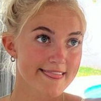 Kamilla Due Nøgen