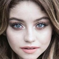 Karol Sevilla Nøgen