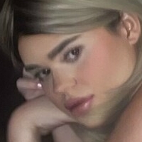 kayblaire Nøgen