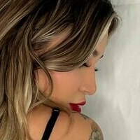 Kenzlie Nøgen