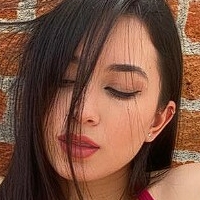 Kiki Cash Nøgen