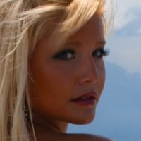 Kristen Hinton Nøgen