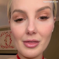 Lacey Jane Nøgen