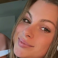 Lana Roosje Nøgen
