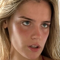 Lara Daniels Nøgen