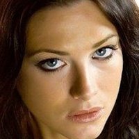 Laura Surrich Nøgen