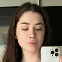 Laurel Jeune Nøgen
