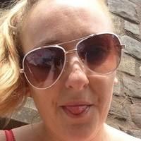 Lea Lea Nøgen