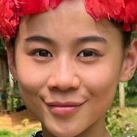 Leah Lewis Nøgen