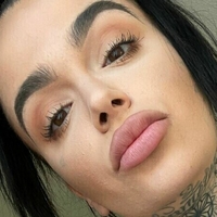 Leigh Raven Nøgen