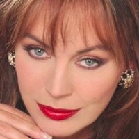 Lesley-Anne Down Nøgen