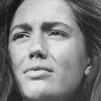 Linda Harrison Nøgen