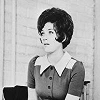 Linda Thorson Nøgen