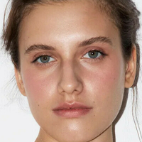 Liza Stasenko Nøgen