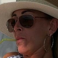 Lorna Gilly Nøgen