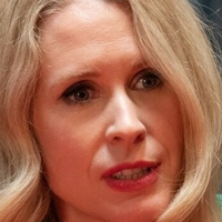 Lucy Beaumont Nøgen