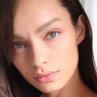 Luma Grothe Nøgen