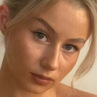 Lydia Rose Nøgen