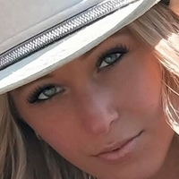 Madison Costello Nøgen