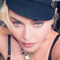 Madonna Nøgen