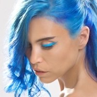 Marina Markovic Nøgen