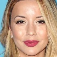 Masiela Lusha Nøgen
