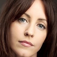 Maura Foley Nøgen
