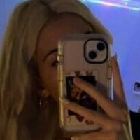 McKinley Brookes Nøgen