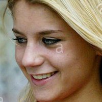 Melanie Slade Nøgen