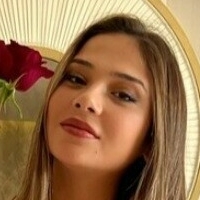 Merve Taskiin Nøgen