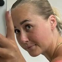 Miiilleb Nøgen
