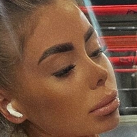 Milash.nastya.d Nøgen