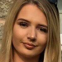 Molly Stirk Nøgen