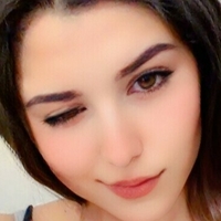 Monica Oberoi Nøgen