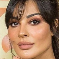 Nadine Nassib Njeim Nøgen