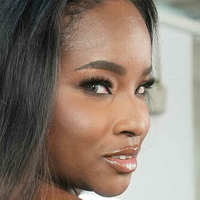 Naomi Fox Nøgen