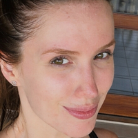 Natalia Kreuser Nøgen