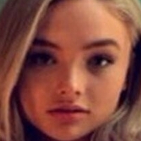 Natalie Lind Nøgen