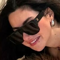 Nesrin Cavadzade Nøgen