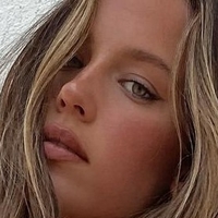 Olivia Mathers Nøgen