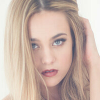 Paizley Laura Bishop Nøgen