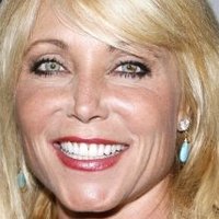 Pamela Bach Nøgen