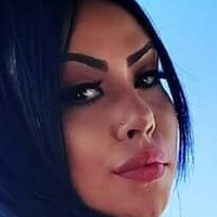 Pamela Bastos Nøgen