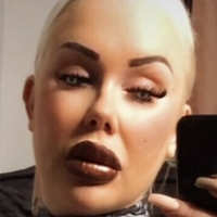 Pamela Penelope Nøgen