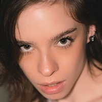 Perri Nøgen