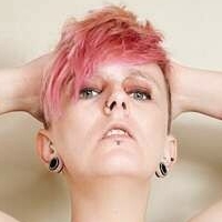 Pixie Skye Nøgen